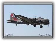 B-17G F-AZDX_1