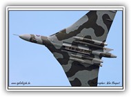 Vulcan XH558_2